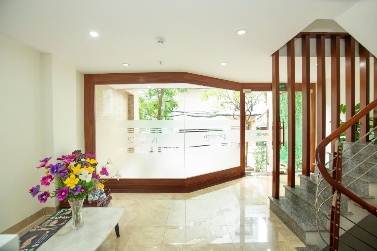 Sumitomo10 Apartment - Lane 12 Dao Tan Street ハノイ市 エクステリア 写真