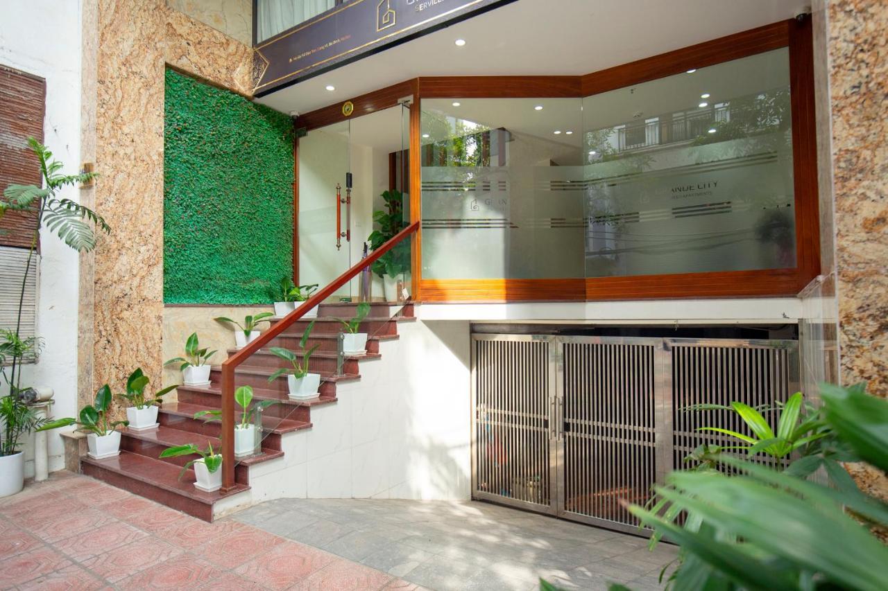 Sumitomo10 Apartment - Lane 12 Dao Tan Street ハノイ市 エクステリア 写真